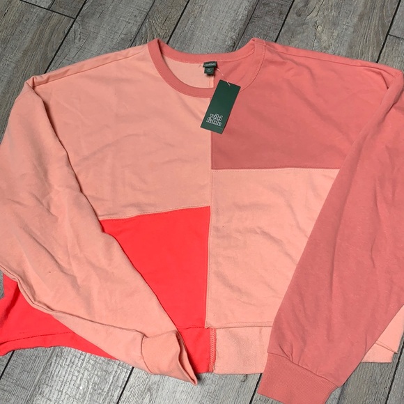 color block cropped sweatshirt